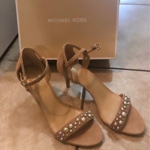 Micheal Kors new with box! Beige heel sandal